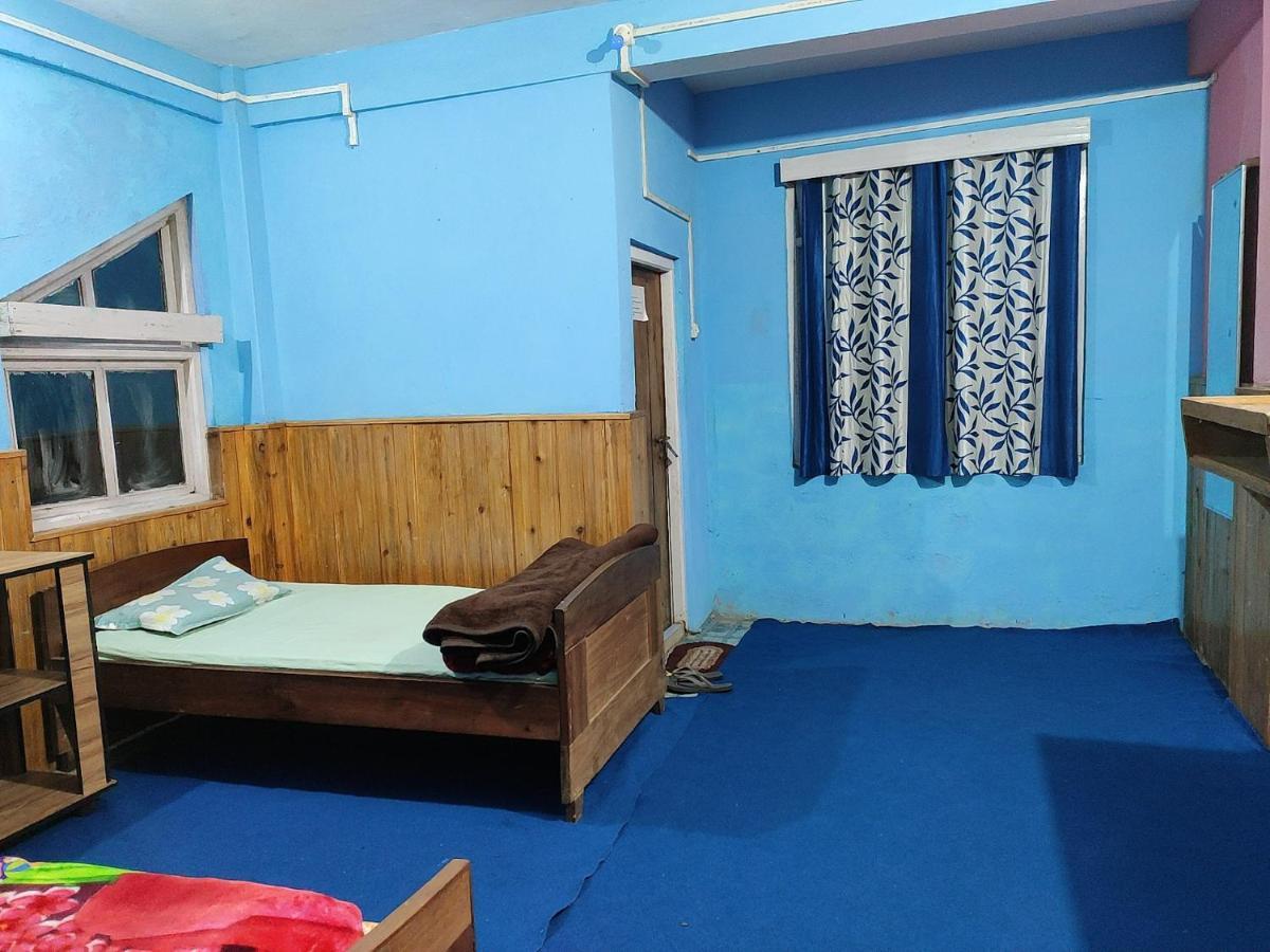 Tibet Homestay Rishop Bagian luar foto