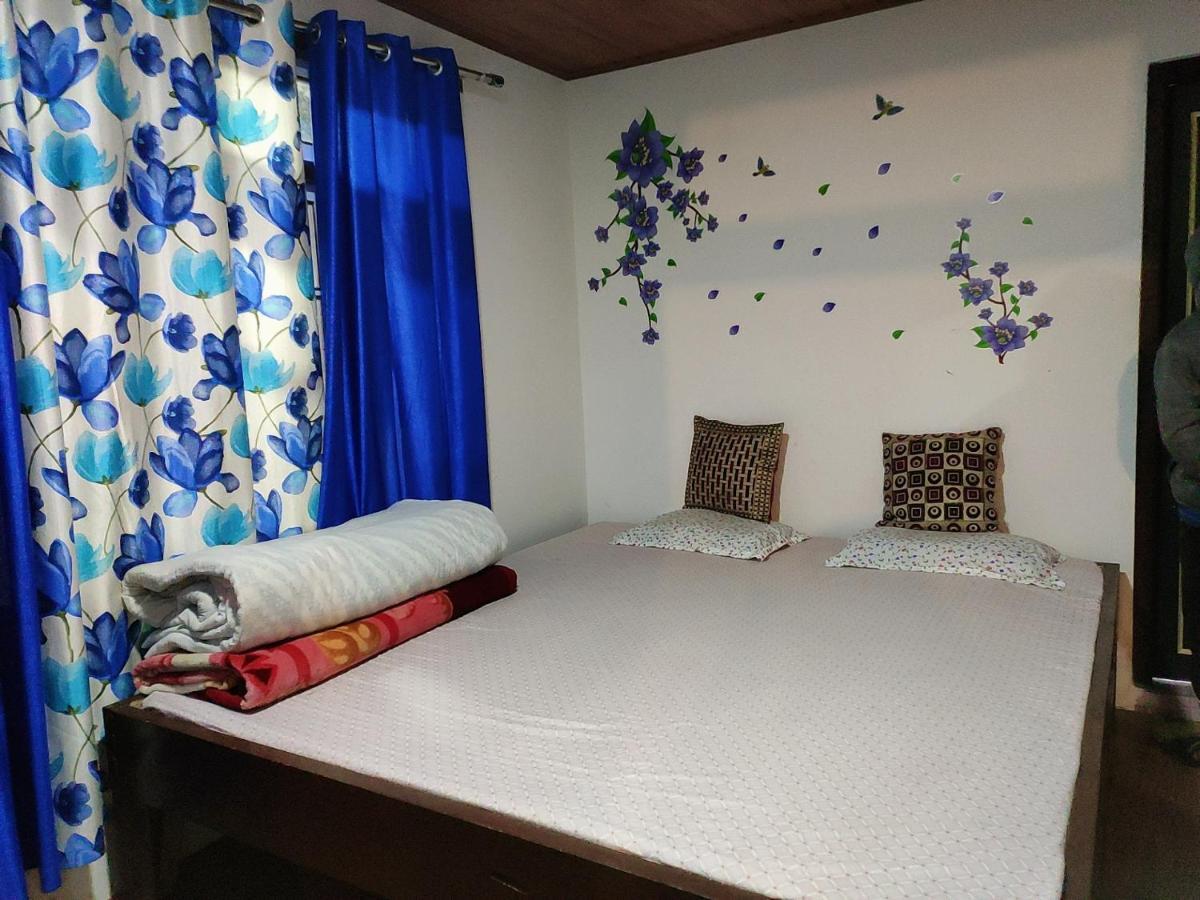 Tibet Homestay Rishop Bagian luar foto